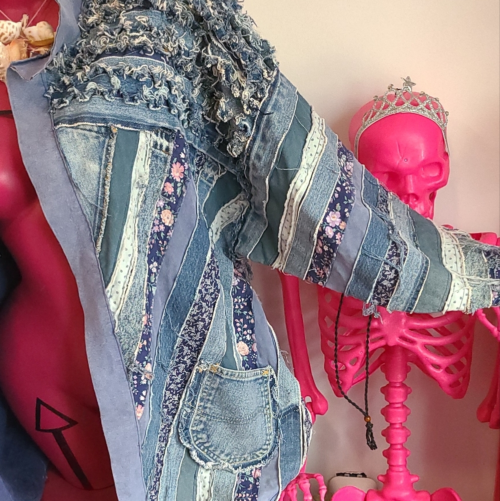 Handmade patchwork denim boho jacket - Picture 4 of 6